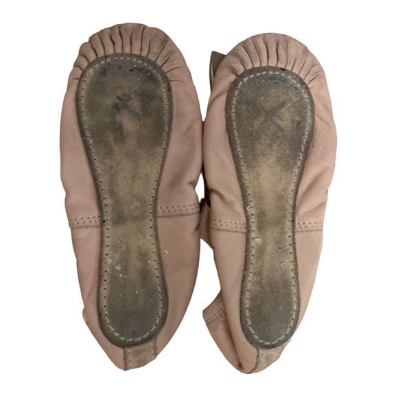 CAPEZIO PINK BALLET Leather SLIPPERS 212c - Size 11 - Picture 2 of 2